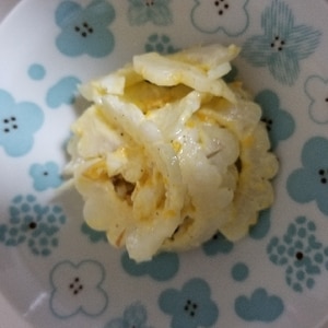 白ゴーヤと卵のサラダ
